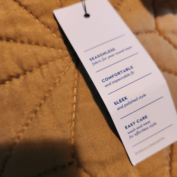 Capri pants NWT - Picture 3 of 4